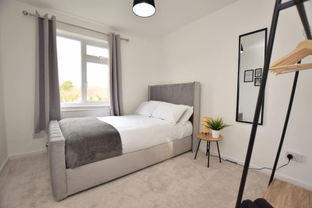 Luxury Central Oxford Detached Home Екстер'єр фото