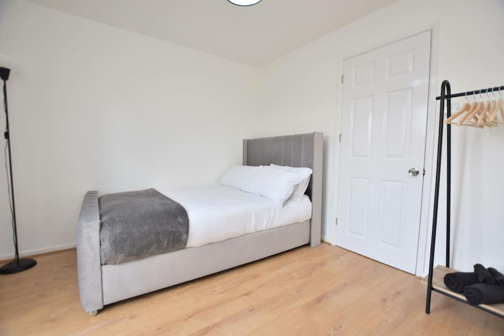 Luxury Central Oxford Detached Home Екстер'єр фото